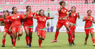 দেশের নারী ফুটবলে নতুন দিগন্ত 