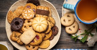 নেতিয়ে যাওয়া বিস্কুট মুচমুচে করুন ২ মিনিটে নেতিয়ে যাওয়া বিস্কুট মুচমুচে করুন ২ মিনিটে