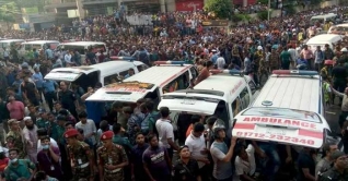 বনানীতে আগুন: সব হাসপাতালকে জরুরি সেবার নির্দেশ