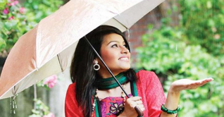 ৫ জিনিস: বর্ষার মৌসুমে সব সময় ব্যাগে রাখা জরুরি ৫ জিনিস: বর্ষার মৌসুমে সব সময় ব্যাগে রাখা জরুরি