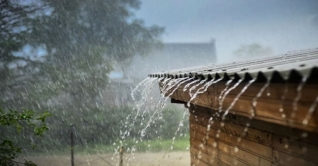 ঢাকাসহ ১০ জেলায় ঝড়-বৃষ্টির পূর্বাভাস ঢাকাসহ ১০ জেলায় ঝড়-বৃষ্টির পূর্বাভাস