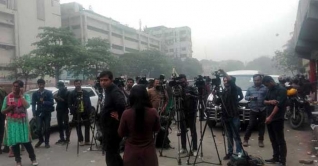 বিএসএমএমইউতে নিরাপত্তা ব্যবস্থা জোরদার বিএসএমএমইউতে নিরাপত্তা ব্যবস্থা জোরদার