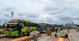 ঢাকা-ভাঙ্গা এক্সপ্রেসওয়েতে ৪ কিমি যানজট