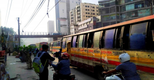 অব‌রোধ: চলছে গণপ‌রিবহন, নেই যানজট