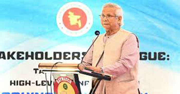 আজ কক্সবাজারের হোটেল বে ওয়াচে রোহিঙ্গা ইস্যুতে আয়োজিত অংশীজন সংলাপে বক্তব্য রাখছেন প্রধান উপদেষ্টা।