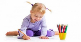 শিশুরা যেভাবে বসলে শরীরের মারাত্মক ক্ষতি