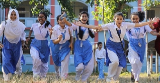 পর্যায়ক্রমে ঈদের ছুটি শুরু হচ্ছে শিক্ষা প্রতিষ্ঠানে পর্যায়ক্রমে ঈদের ছুটি শুরু হচ্ছে শিক্ষা প্রতিষ্ঠানে