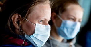 বিশ্বে করোনা সংক্রমণ কমেছে, মৃত্যু ৬ হাজারের নিচে বিশ্বে করোনা সংক্রমণ কমেছে, মৃত্যু ৬ হাজারের নিচে