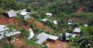 কক্সবাজারে পাহাড় ধস, মা ও দুই মেয়ের মৃত্যু কক্সবাজারে পাহাড় ধস, মা ও দুই মেয়ের মৃত্যু