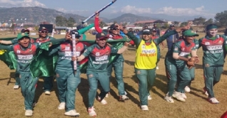 শ্রীলঙ্কাকে হারিয়ে স্বর্ণজয়ী সালমারা