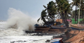ডিসেম্বরের শুরুতে ঘূর্ণিঝড়ের আশঙ্কা ডিসেম্বরের শুরুতে ঘূর্ণিঝড়ের আশঙ্কা