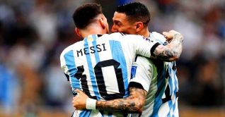 ডি মারিয়ার গোলে ২-০ তে এগিয়ে গেল আর্জেন্টিনা ডি মারিয়ার গোলে ২-০ তে এগিয়ে গেল আর্জেন্টিনা