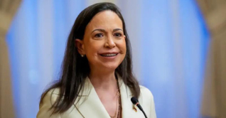 ভেনেজুয়েলায় সরকার পরিবর্তনের ডাক মাচাদোর