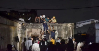 কলকাতায় আবাসিক হোটেলে আগুন, নিহত ১৪ কলকাতায় আবাসিক হোটেলে আগুন, নিহত ১৪