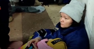 যুদ্ধেও মেয়ের ক্যান্সারের ওষুধ সংগ্রহে ছুটছেন এই মা