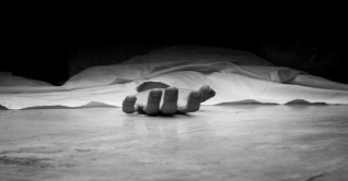 নিজ বাসা থেকে গৃহকর্ত্রী ও গৃহকর্মীর মৃতদেহ উদ্ধার