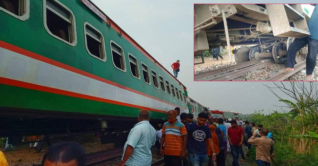 বগুড়ায় ট্রেনের বগি লাইনচ্যুত: আহত ২ শতাধিক