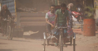 আজও ঢাকার বাতাস অস্বাস্থ্যকর আজও ঢাকার বাতাস অস্বাস্থ্যকর