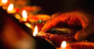 শ্যামাপূজা ও দীপাবলি উৎসব আজ শ্যামাপূজা ও দীপাবলি উৎসব আজ