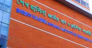 মায়ের বকা খেয়ে গায়ে আগুন, দগ্ধ ঈশিতার মৃত্যু