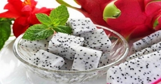 জেনে নিন ড্রাগন ফলের দশ গুণ জেনে নিন ড্রাগন ফলের দশ গুণ