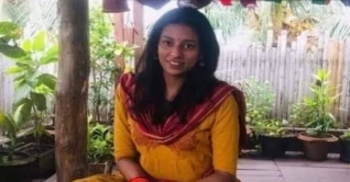 ঢাবি ছাত্রীর মৃত্যু, শরীরে আঘাতের চিহ্ন ঢাবি ছাত্রীর মৃত্যু, শরীরে আঘাতের চিহ্ন