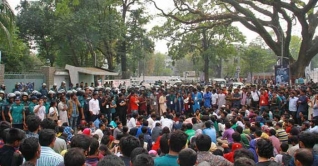 ডাকসু নির্বাচন বাতিলে ৫ প্যানেলের আল্টিমেটাম