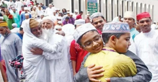 চাঁদপুরের অর্ধশতাধিক গ্রামে আজ ঈদ উদযাপন