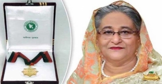গুণীজনদের স্বাধীনতা পদক দিলেন প্রধানমন্ত্রী গুণীজনদের স্বাধীনতা পদক দিলেন প্রধানমন্ত্রী