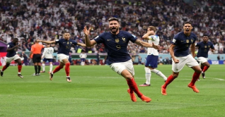 রোমাঞ্চকর ম্যাচে ইংল্যান্ডকে হারিয়ে সেমিতে ফ্রান্স রোমাঞ্চকর ম্যাচে ইংল্যান্ডকে হারিয়ে সেমিতে ফ্রান্স