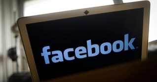 ফেসবুক চালু করছে কমেন্ট র্যাঙ্কিং ফেসবুক চালু করছে কমেন্ট র্যাঙ্কিং