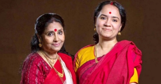 মা-মেয়ের আজ জন্মদিন মা-মেয়ের আজ জন্মদিন