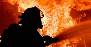 বনানীতে আবাসিক ভবনে আগুন, দুই নারী গৃহকর্মীর মৃত্যু