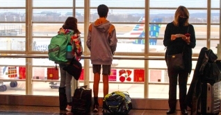 বিশ্বজুড়ে আরও ৪ হাজারের বেশি ফ্লাইট বাতিল