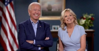 বাংলা নববর্ষের শুভেচ্ছা জানালেন প্রেসিডেন্ট বাইডেন ও ফার্স্ট লেডি বাংলা নববর্ষের শুভেচ্ছা জানালেন প্রেসিডেন্ট বাইডেন ও ফার্স্ট লেডি