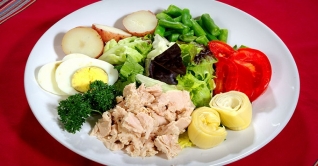 মানসিক অবসাদ অনায়াসে মুছে দিতে সঠিক খাবার মানসিক অবসাদ অনায়াসে মুছে দিতে সঠিক খাবার