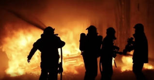 ফ্রান্সে আবাসিক ভবনে আগুন, পাঁচ শিশুসহ নিহত ১০ ফ্রান্সে আবাসিক ভবনে আগুন, পাঁচ শিশুসহ নিহত ১০