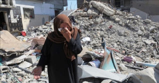 গাজায় ইসরায়েলি হামলায় ৪০ ফিলিস্তিনি নিহত গাজায় ইসরায়েলি হামলায় ৪০ ফিলিস্তিনি নিহত