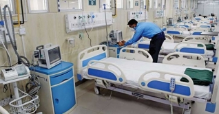 বৃহত্তর করোনা হাসপাতালের চিকিৎসা কার্যক্রম শুরু বৃহত্তর করোনা হাসপাতালের চিকিৎসা কার্যক্রম শুরু