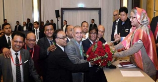 মিউনিখে প্রধানমন্ত্রীকে নাগরিক সংবর্ধনা মিউনিখে প্রধানমন্ত্রীকে নাগরিক সংবর্ধনা