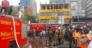 গুলশানের আগুন নিয়ন্ত্রণে: পাঁচ সদস্যের কমিটি গঠিত