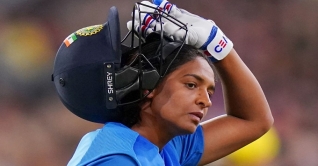 করোনা আক্রান্ত ভারতীয় ক্রিকেটার হরমনপ্রীত করোনা আক্রান্ত ভারতীয় ক্রিকেটার হরমনপ্রীত