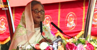 কারও সঙ্গে যুদ্ধ করতে চাই না: প্রধানমন্ত্রী