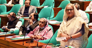 বিদ্যুৎ ব্যবহারে সাশ্রয়ী হতে বললেন প্রধানমন্ত্রী