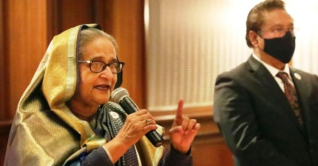 যুদ্ধাপরাধী ও বঙ্গবন্ধুর খুনিদের দেশে ফিরিয়ে আনার চেষ্টা চলছে