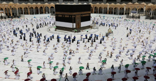 বাংলাদেশ থেকে হজে যেতে পারবে ৫৭,৮৫৬ জন