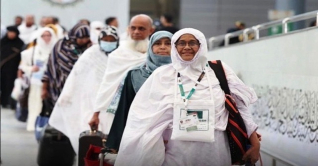 সৌদি পৌঁছেছেন সাড়ে ৭ হাজার হজযাত্রী