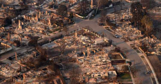 লস অ্যাঞ্জেলেসে দাবানলে পুড়ে ছাই তারকাদের কোটি টাকার বাড়ি লস অ্যাঞ্জেলেসে দাবানলে পুড়ে ছাই তারকাদের কোটি টাকার বাড়ি