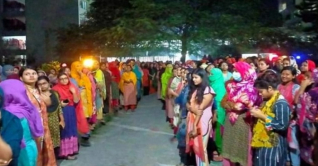 ইবিতে ছাত্রী লাঞ্ছিত, শিক্ষার্থীদের বিক্ষোভ ইবিতে ছাত্রী লাঞ্ছিত, শিক্ষার্থীদের বিক্ষোভ