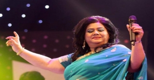 আজীবন সম্মাননা পাচ্ছেন রুনা লায়লা